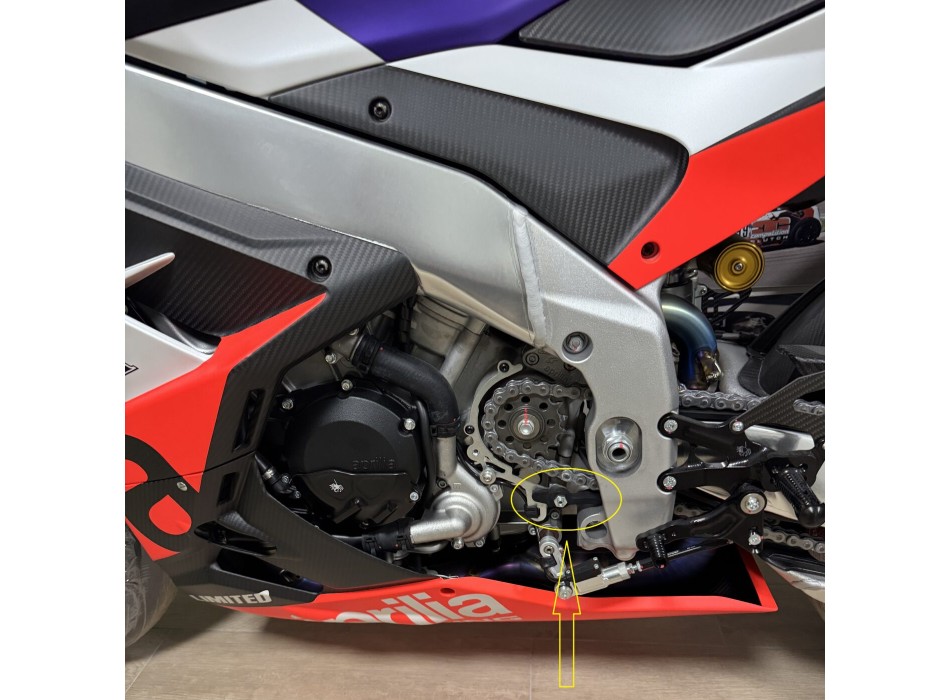 Lower Chain Guide Plate For Flyhammer Aprilia Rsv4 Sprocket Cover