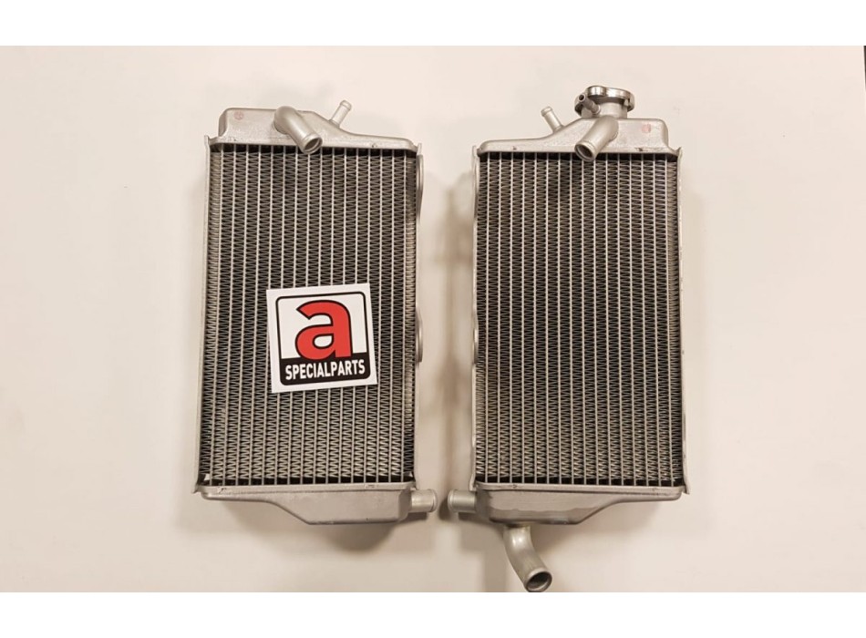 Rxv 450/550 Sxv 450/550 Radiators
